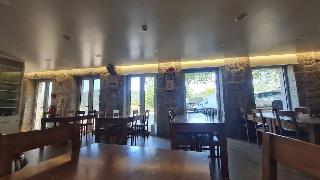 Oscar Pastor_Bons Costumes_Celorico de Basto_recensione