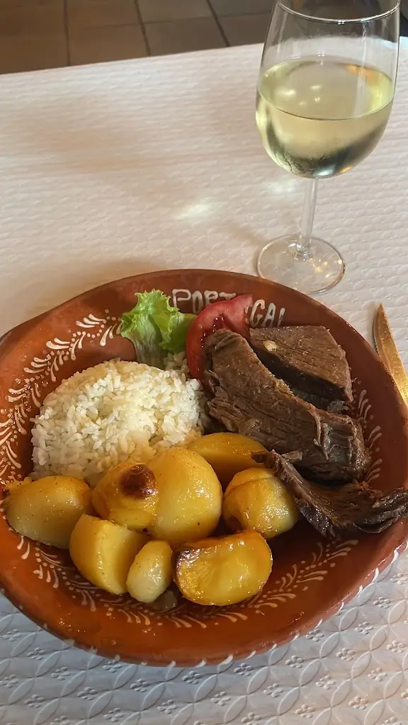 nino galli_Adega Regional Escondidinho_Celorico de Basto_recensione