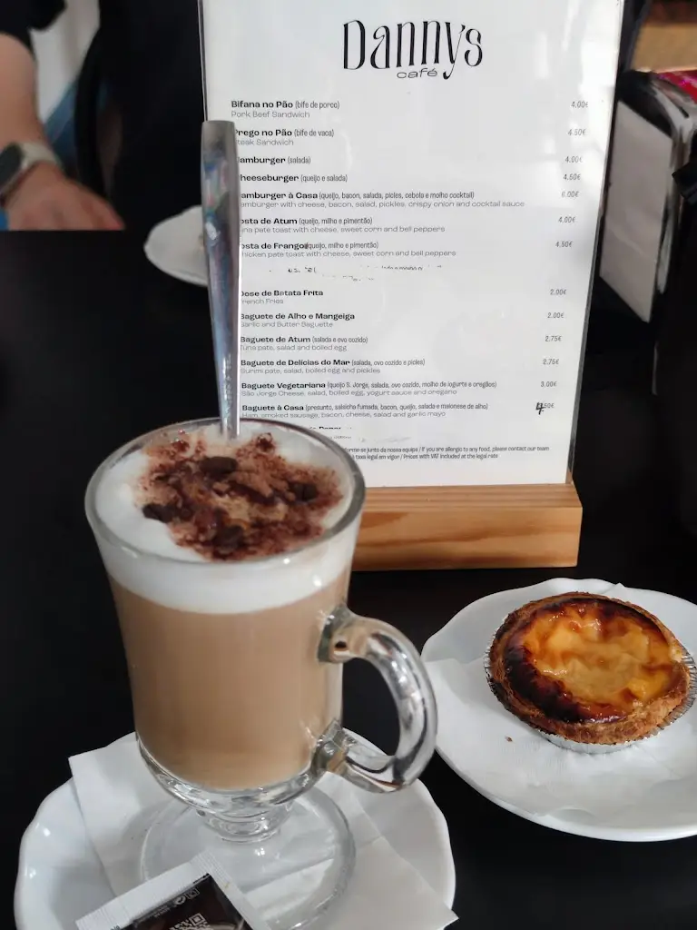 Menu_Danny's Café_Lajes do Pico_image_3