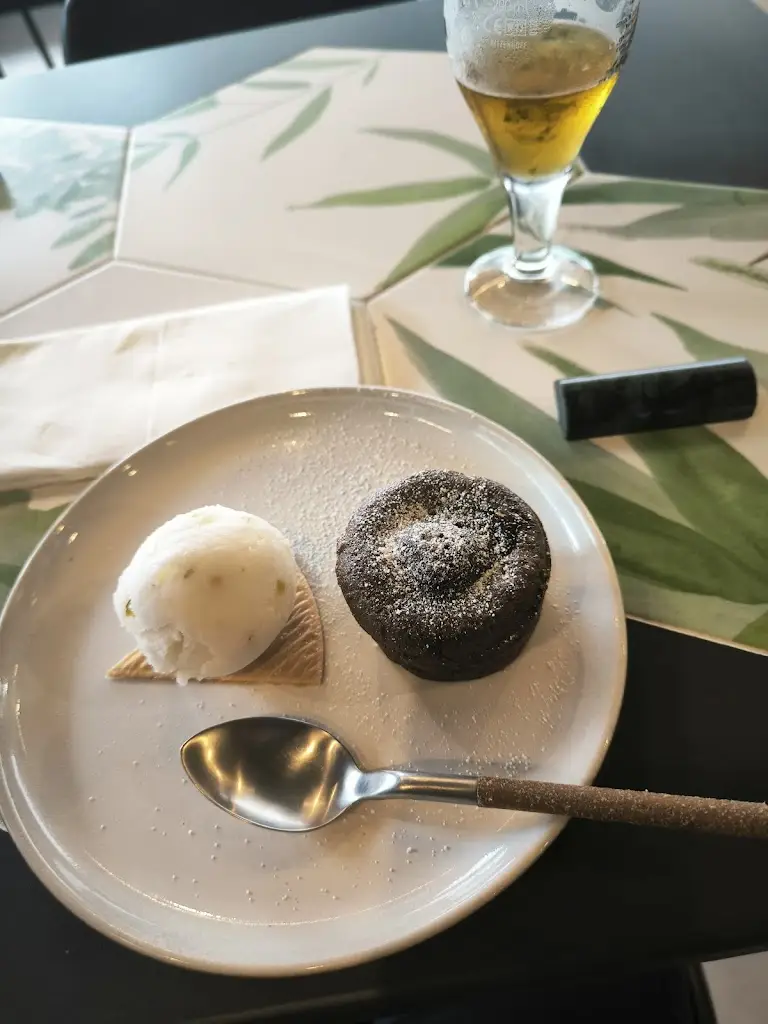 Rob Cancela_A Freguesa_Caldas das Taipas_recensione