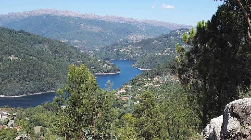 Jean Claude Geisler_Guloso Take Away_Caldas das Taipas_recensione