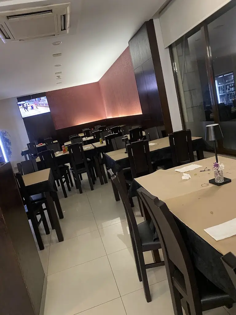 aQuariu's Francesinhas Restaurante_Cristelo_slider_image_3