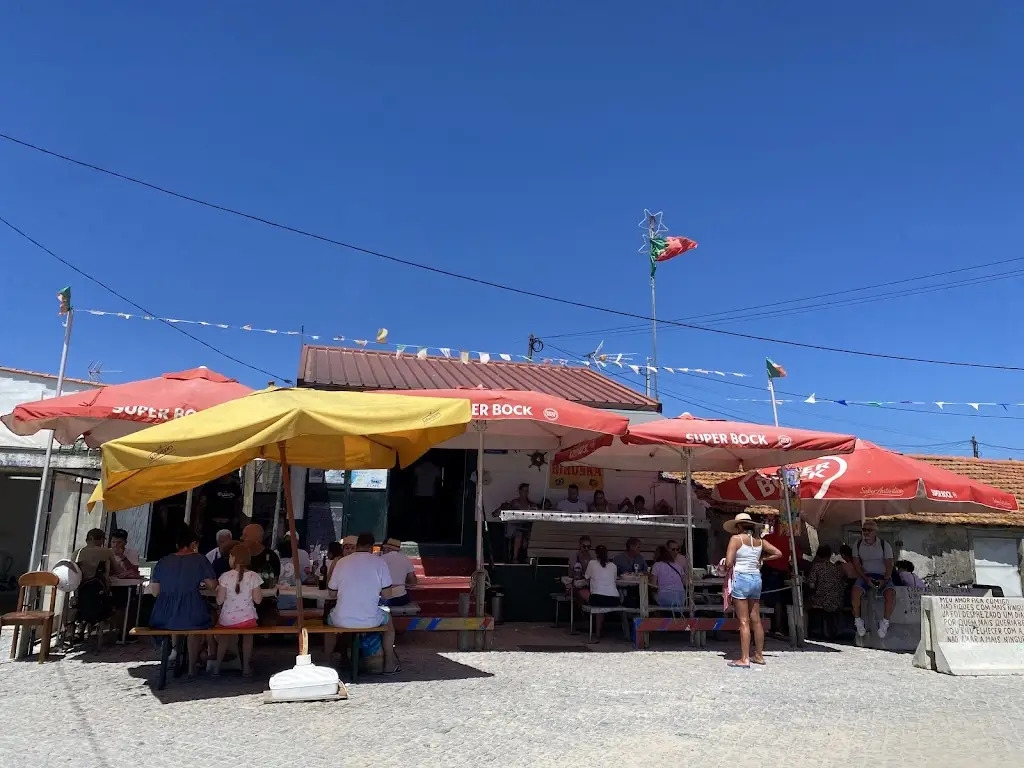 Cantinho dos Pescadores ristorante a Apúlia