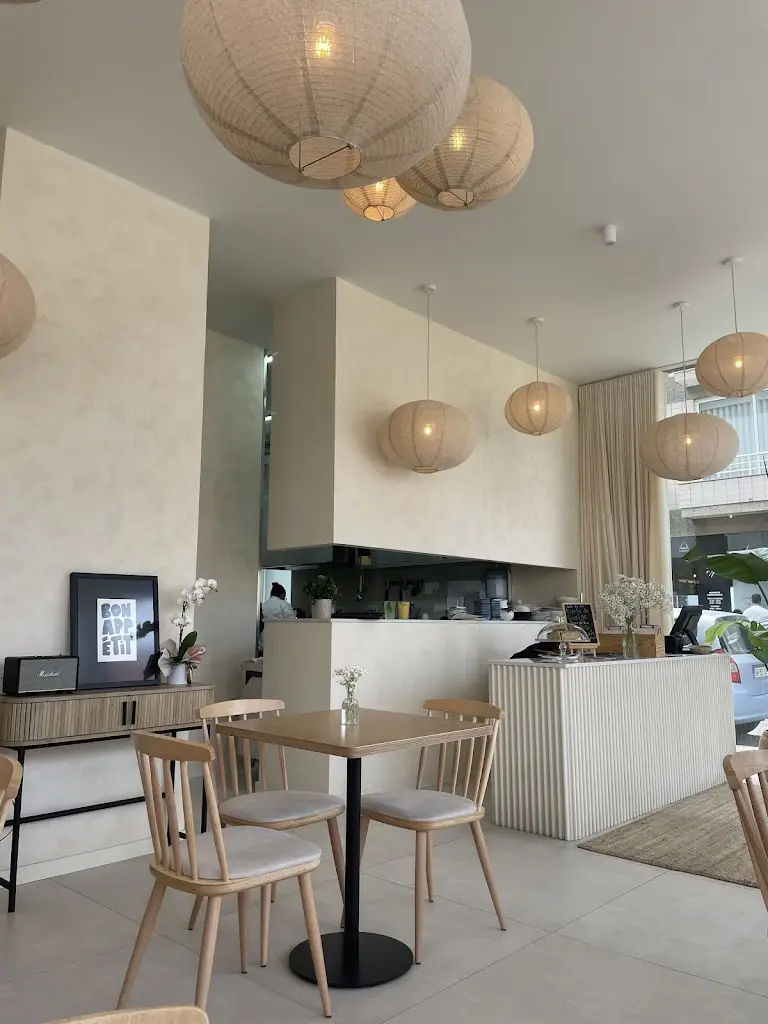 Lumi food and drinks ristorante a Apúlia