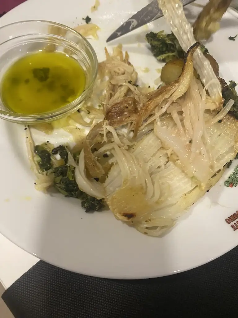 Manuela Cardoso_Restaurante Escondidinho_Apúlia_reseña