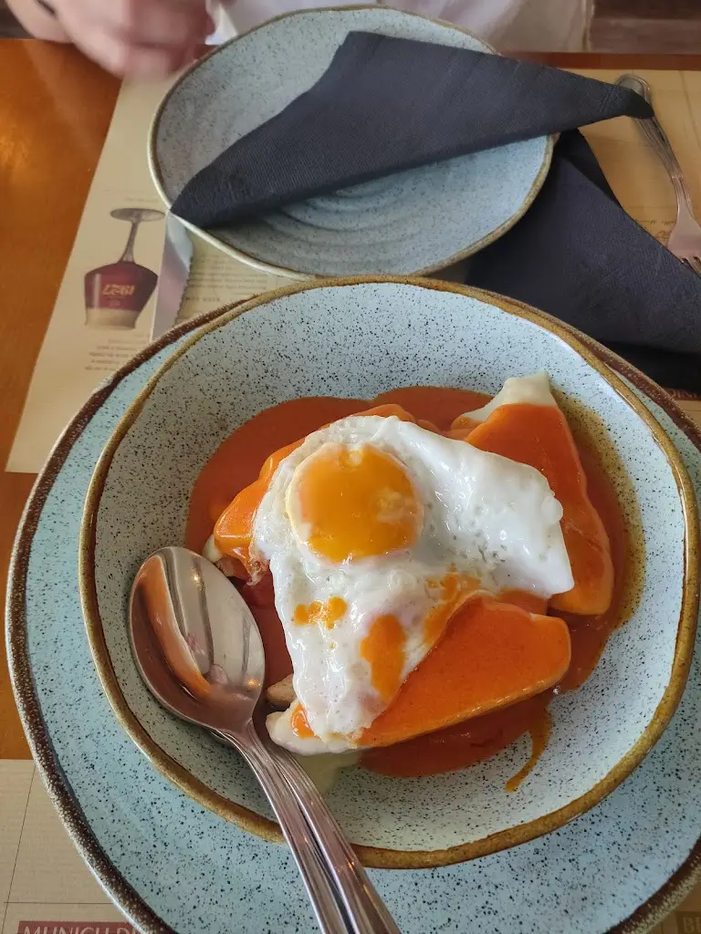 Menu_3 Copos - Tapas e Vinhos_Apúlia_imagen_8