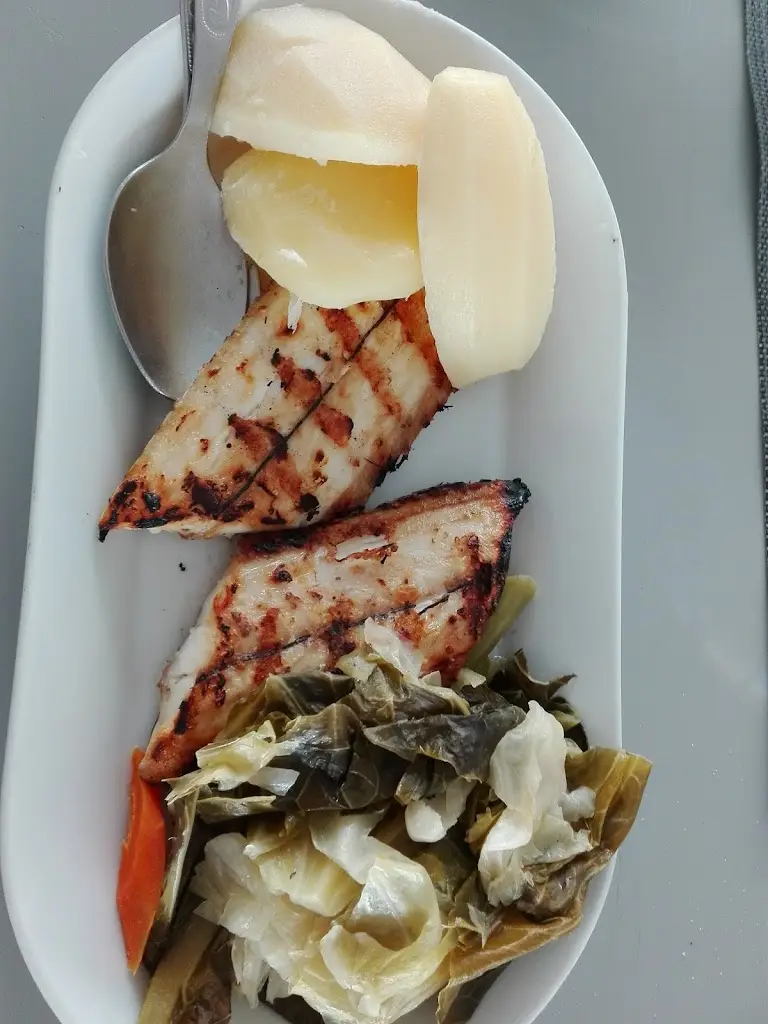 Menu_Restaurante Estrela Do Mar_Apúlia_imagen_3