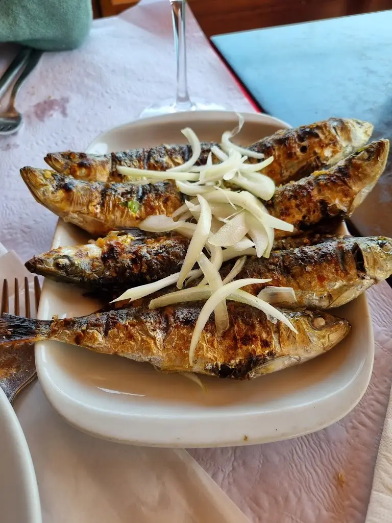 Menu_O Mudo Restaurant_Apúlia_immagine_7