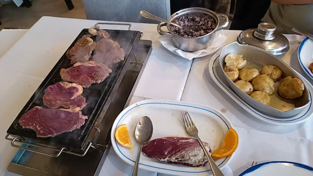 Menu_Restaurante Paredão_Apúlia_imagen_5