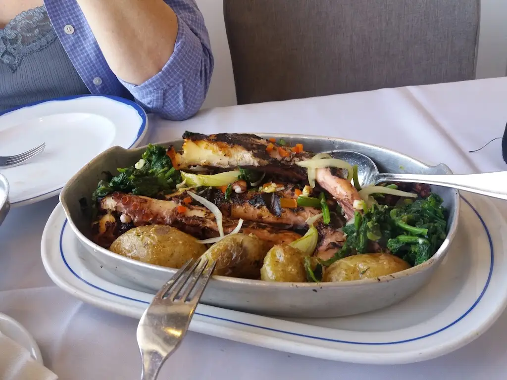 Menu_Restaurante Paredão_Apúlia_imagen_7