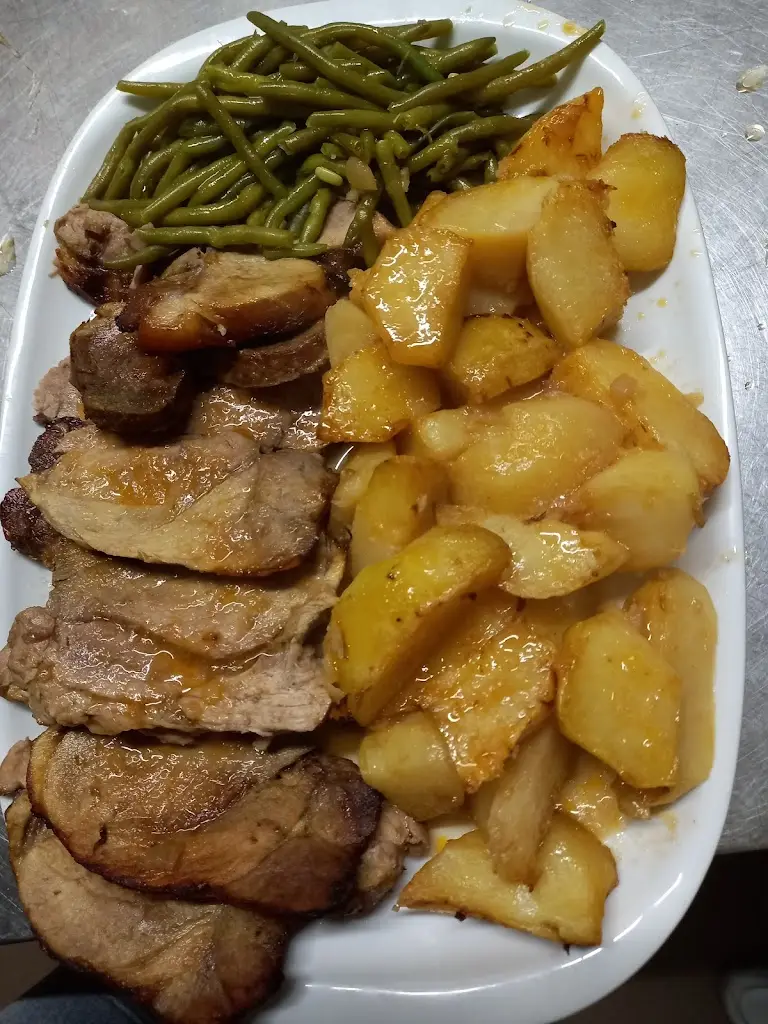 Casa Loureiro Restaurante_Gueral_slider_image_2