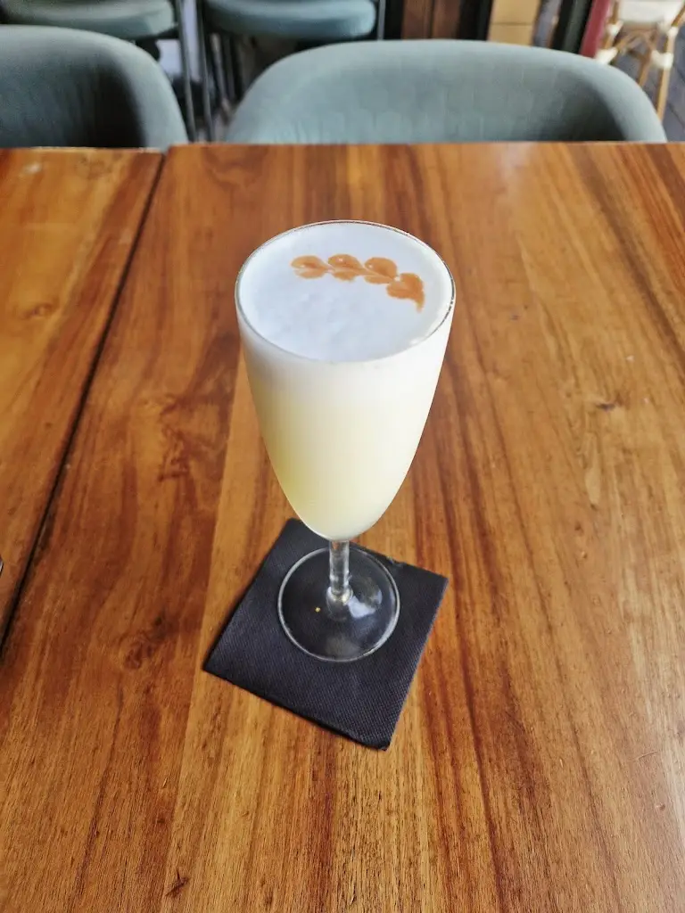 ligia lewis_Shore House_Apúlia e Fão_recensione