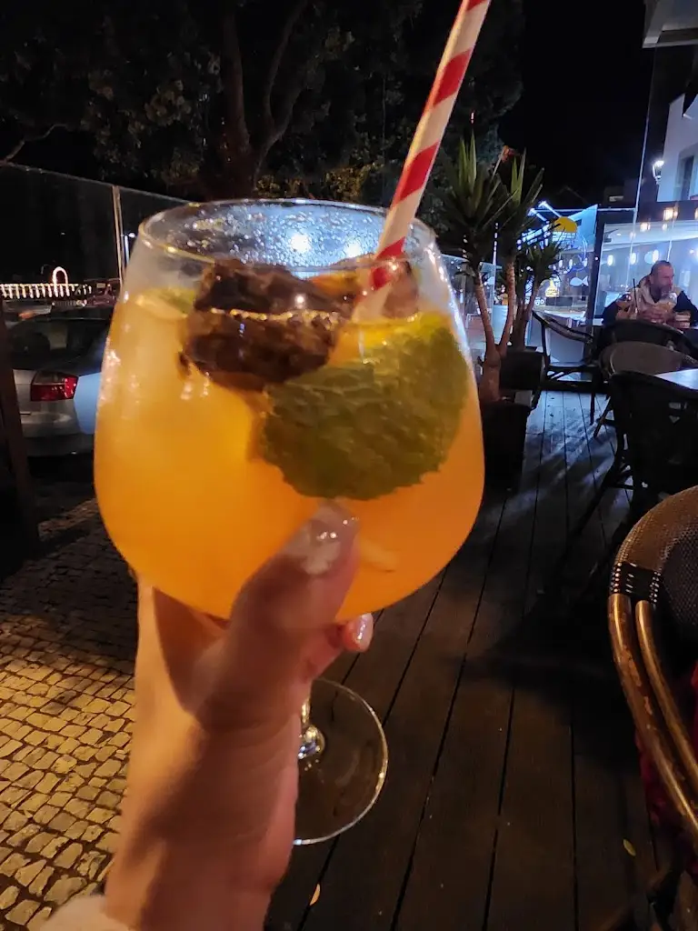 Hailey Park_Shore House_Apúlia e Fão_recensione