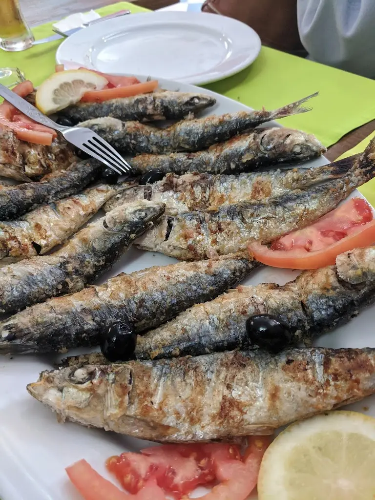 Menu_Restaurante Cantinho Dos Lirios_Apúlia e Fão_immagine_6