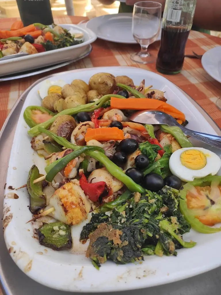 Menu_Restaurante Cantinho Dos Lirios_Apúlia e Fão_immagine_7