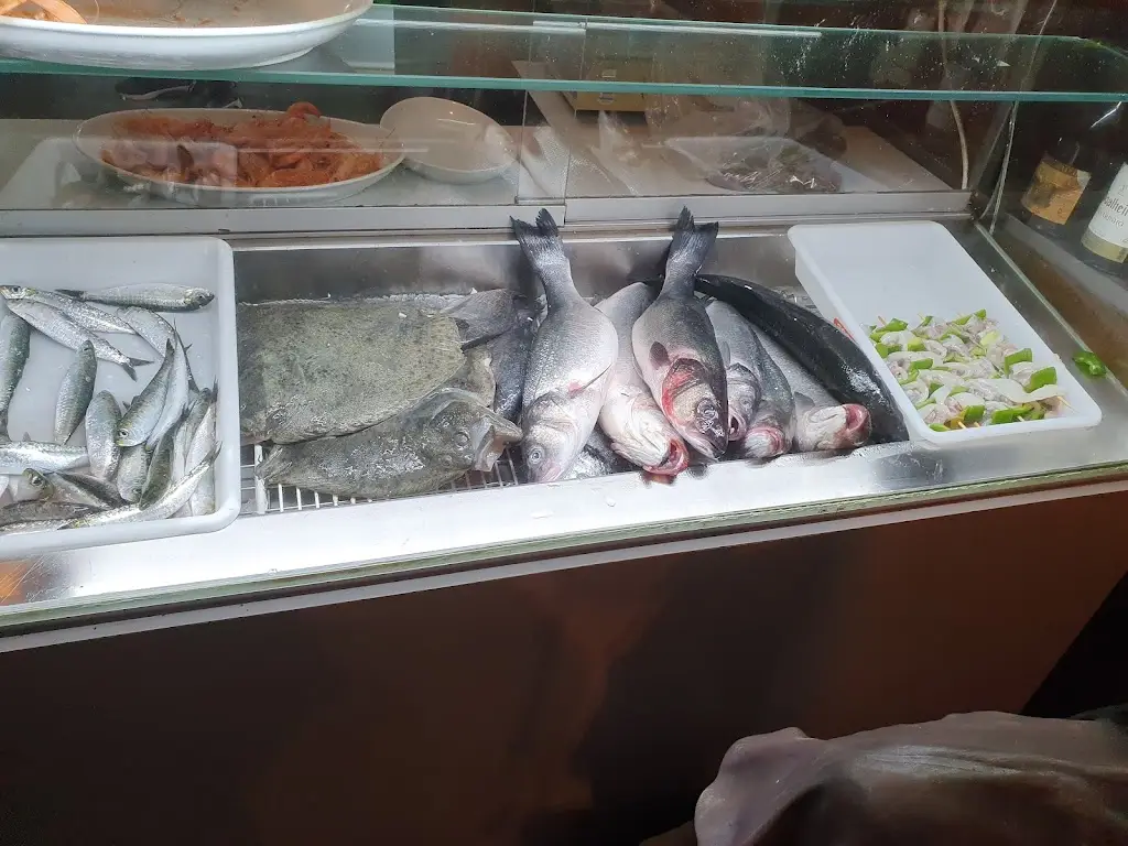 Gergely Simovics_Restaurante Pekados do Mar_Apúlia e Fão_review