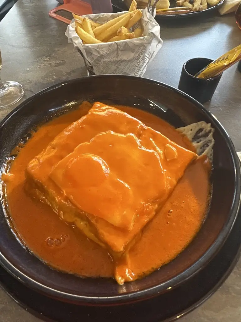 Elton Correia_Good - Hamburgueria, Pregaria e Gelataria_Apúlia e Fão_recensione