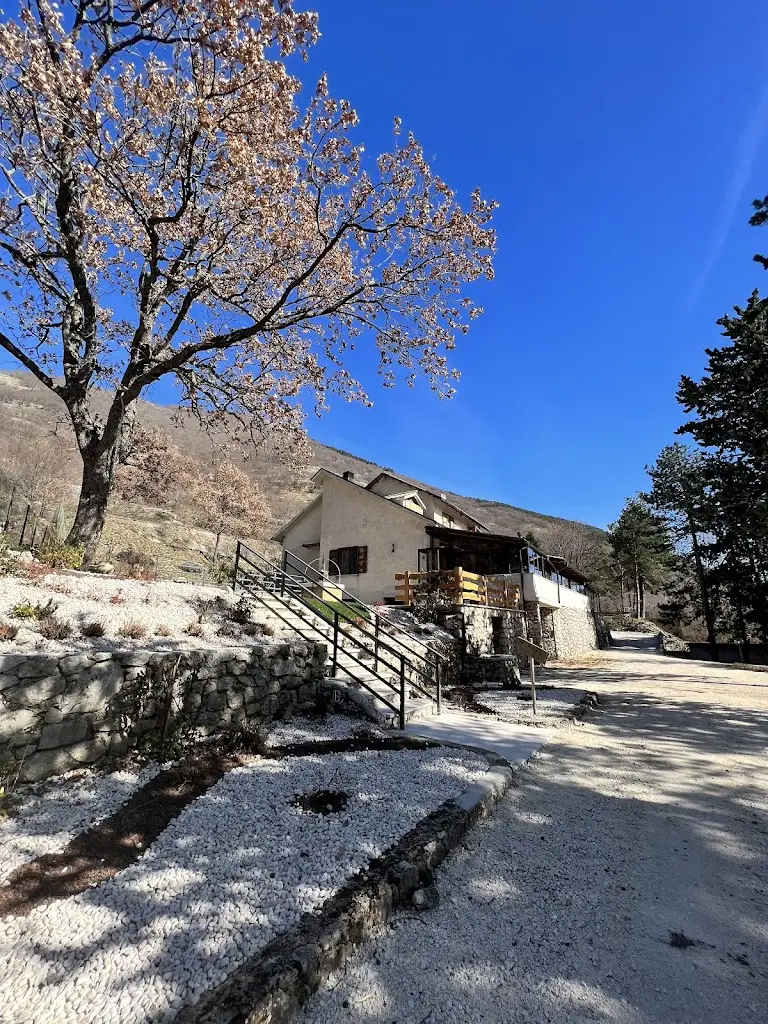 Anthony O'Keeffe_Tio Pepe_Apúlia e Fão_reseña