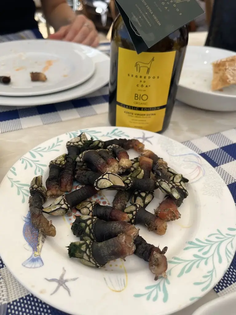 Menu_Restaurante Pedrinhas_Apúlia e Fão_image_7