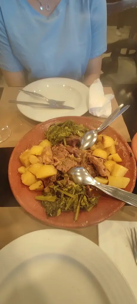 Joao Rodrigues_Casa Garrafinha (Jeremias)_Gondizalves_recensione