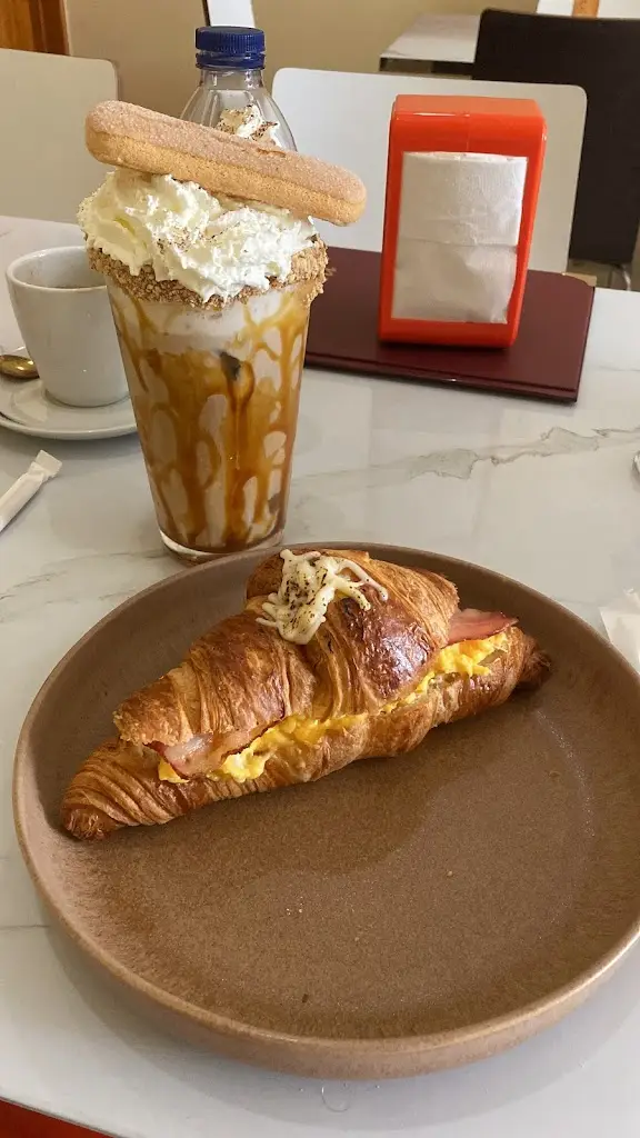 Carla Barbosa_MIKA BRUNCH & COFFEE_Fafe_reseña