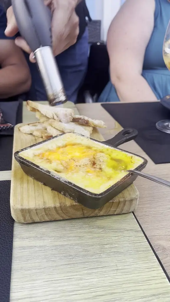 Ion In Che_Taberna do Teatro_Angra do Heroísmo_review