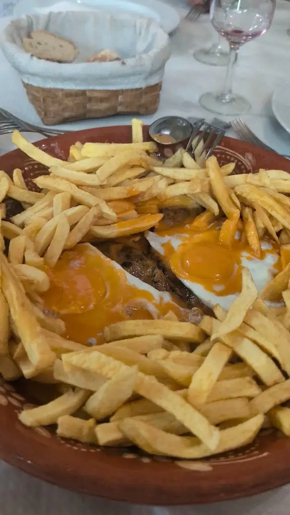 Restaurante Feira Velha_Fafe_slider_image_2