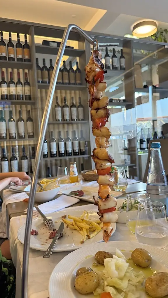 Francis Scriven_O Nosso Cantinho_Fafe_recensione