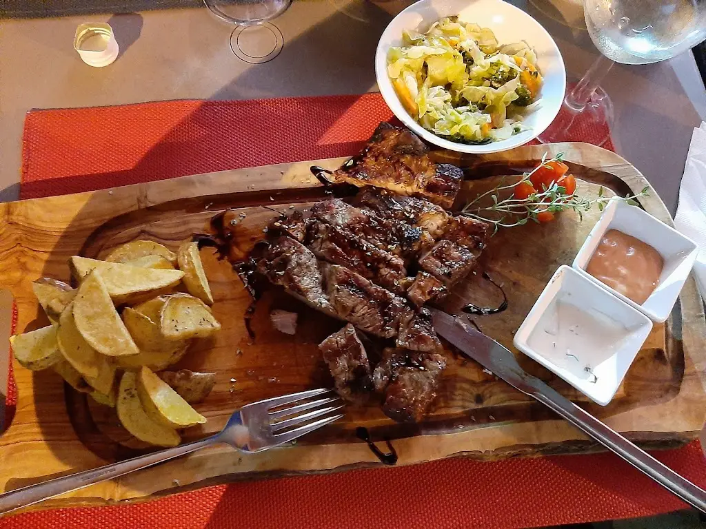 Menu_Grelhados & Companhia_Cabeceiras de Basto_immagine_3