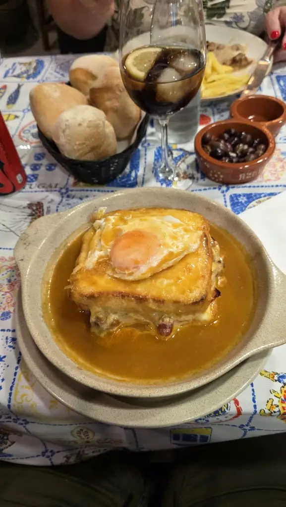 Petru H (Huzzy's)_Cantinho dos Leitões_Cabeceiras de Basto_Bewertung