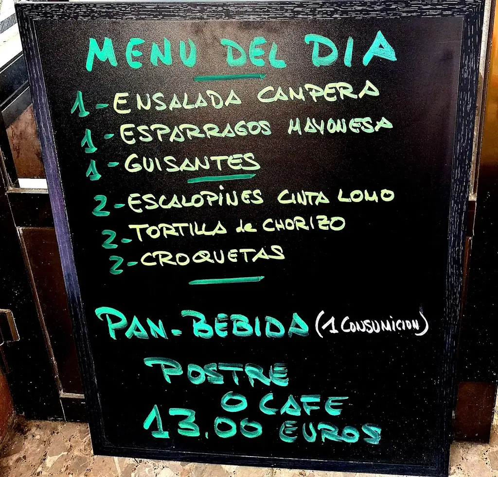 Menü_Adega Regional Poeira_Gandra_Bild_4