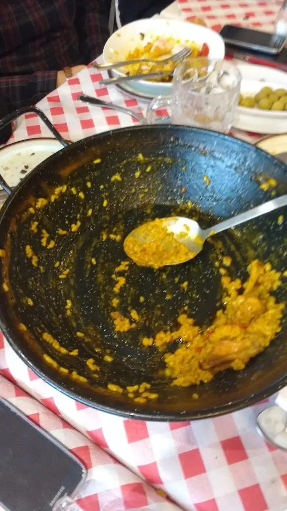 Menü_Adega Regional Poeira_Gandra_Bild_6