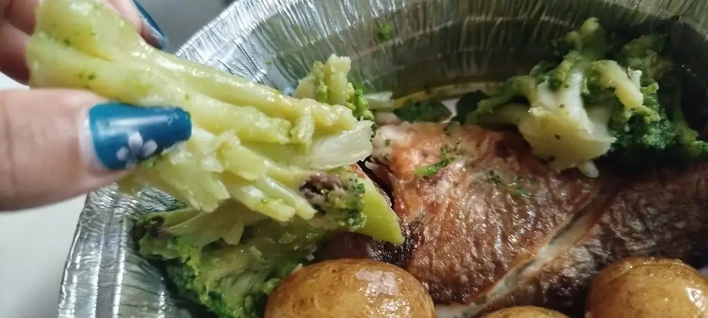 L Coutinho_Cooperativa do Churrasco_Moreira de Conegos_recensione