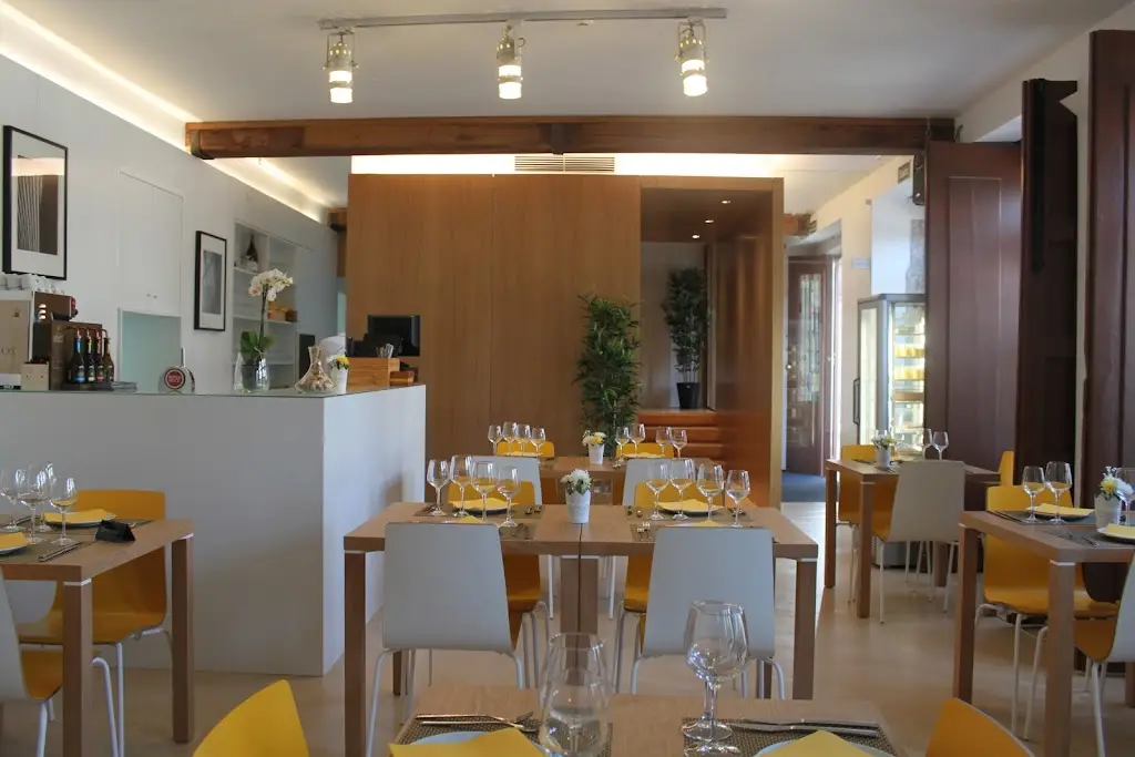 CASA AMARELA_Guimarães_slider_image_1