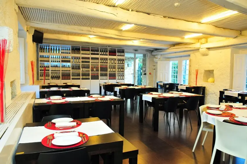 Histórico by Papaboa_Guimarães_slider_image_1