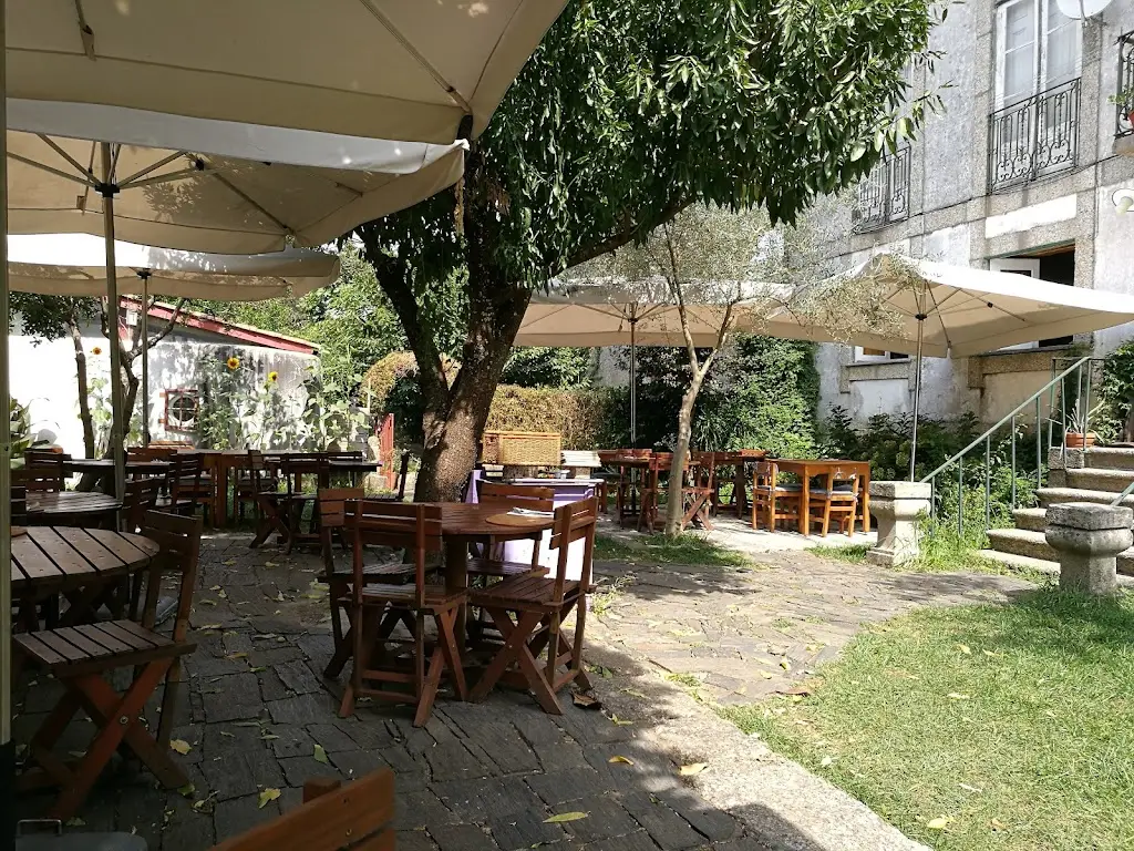 Cor de Tangerina_Guimarães_slider_image_1