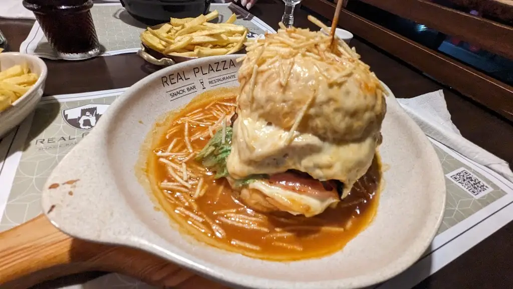 José Pedro Silva_Real Plazza_Guimarães_review