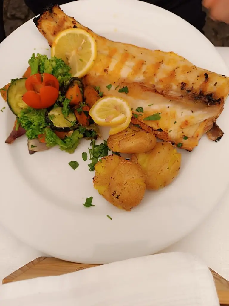 Patrick Wilson_Buxa_Guimarães_review