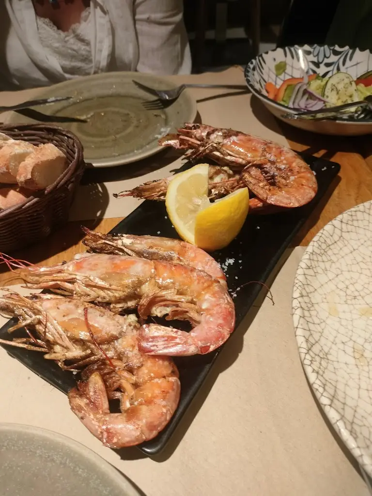 Marie Smeaton_Pregaria de Guimarães_Guimarães_reseña