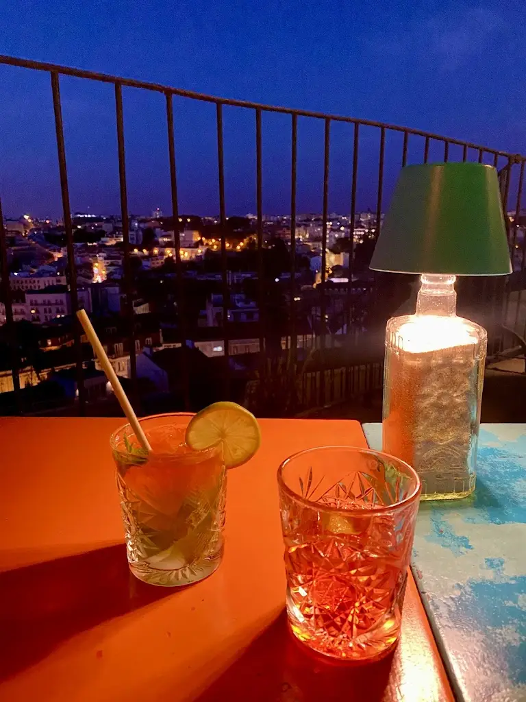 Ghazaleh Eghlima_Lost In_Real_recensione