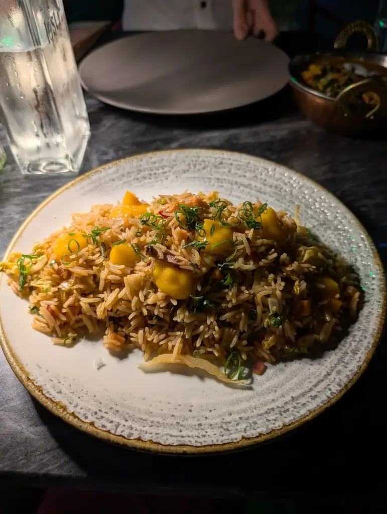 Dylan Hall_Lost In_Real_recensione