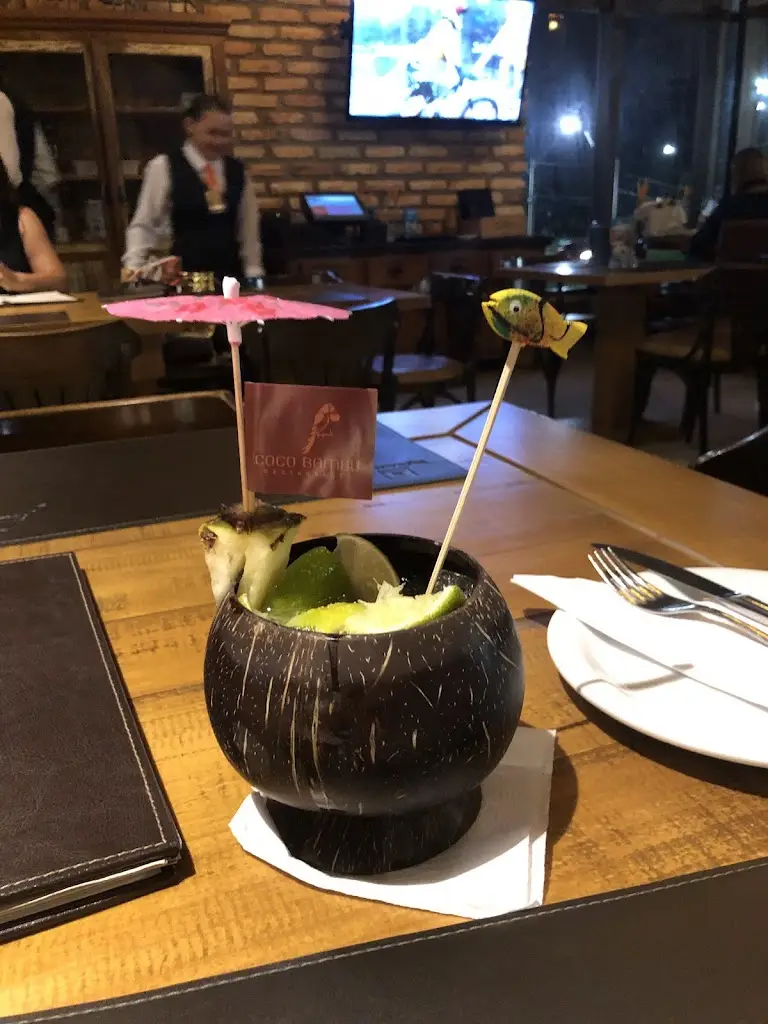 Eunice Teo_Vinho & Tretas Winehouse & Restaurant_Real_recensione