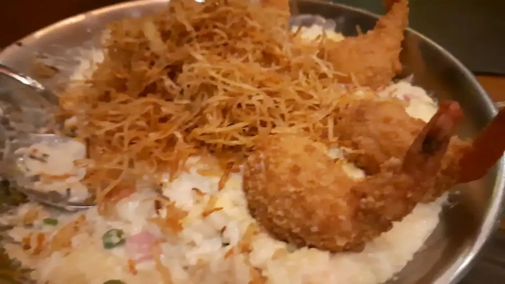 Vinho & Tretas Winehouse & Restaurant_Real_slider_image_2