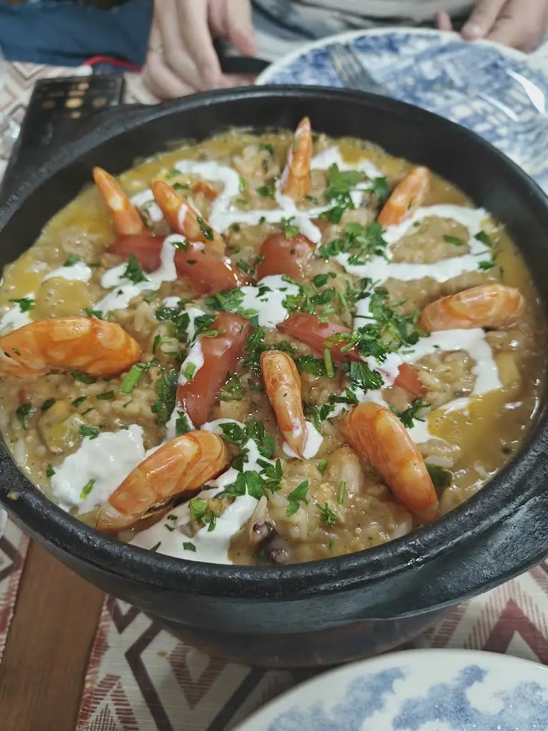 Helena Couto_Cyber Garden_Póvoa de Lanhoso_reseña