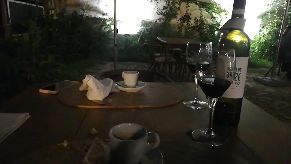 Pedro Carvalho_Café Convívio - Snack-Bar_Serzedelo_recensione