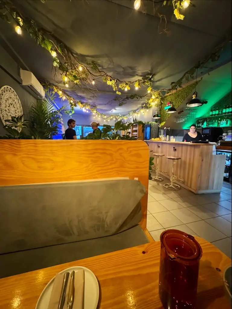 Shawn Lopes_Mercado Bio_Madalena_recensione