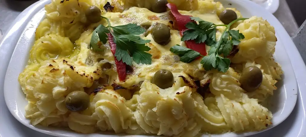 O Cantinho Da Riba ristorante a Riba de Ave