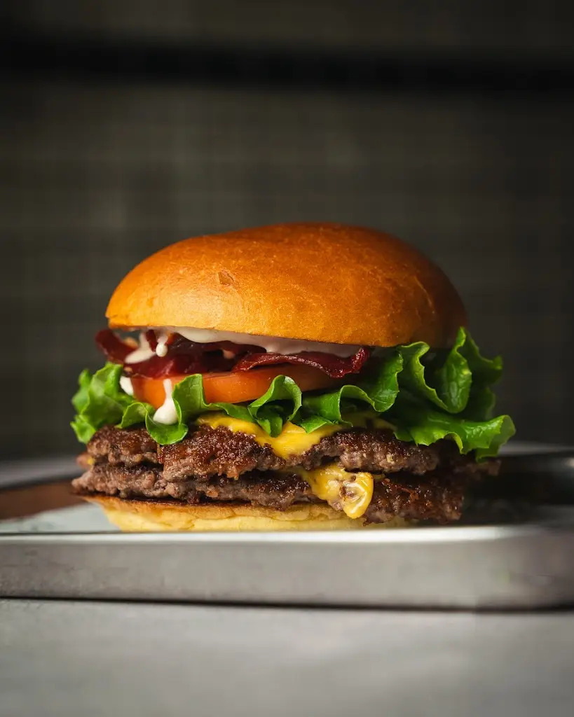 Soul Street Burger_Urgeses_slider_image_3