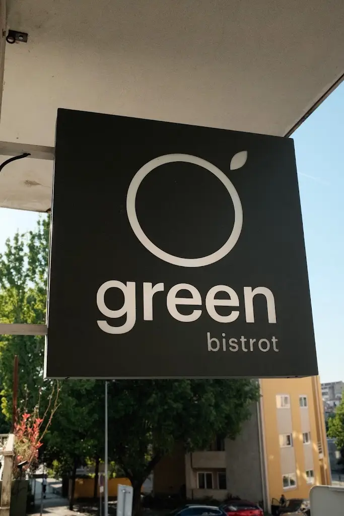 Harpreet Singh_Green Bistrot_Urgeses_reseña