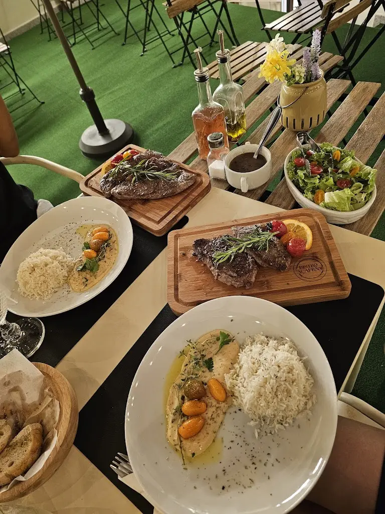 Júlia Melz_Bistrô Açafrão - Restaurante Brasileiro_Urgeses_review